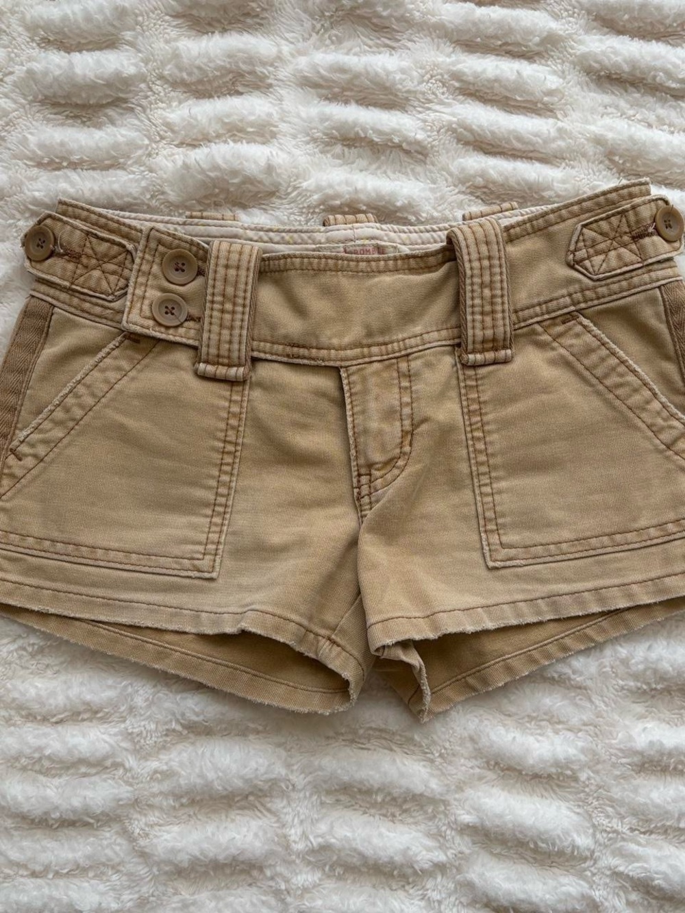 Abercrombie & Fitch Tan Women's Cargo-Style Jean Shorts